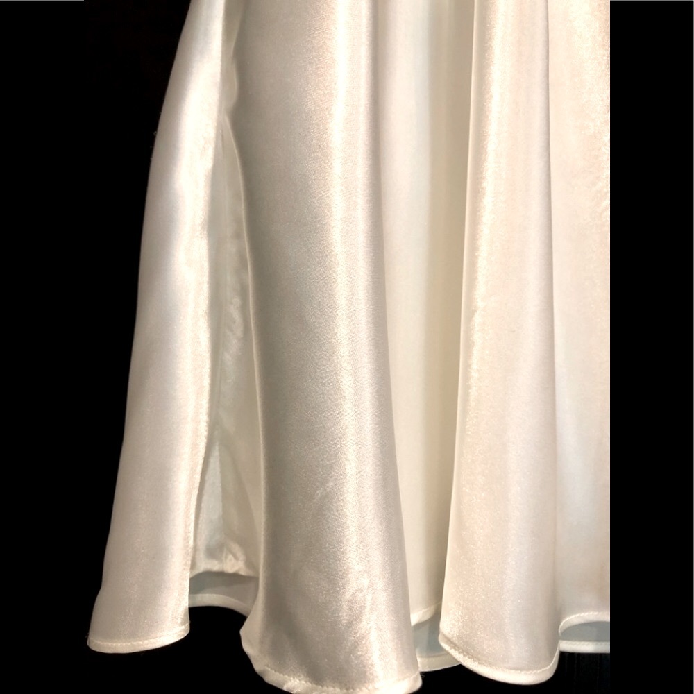 Victoria’s Secret ivory Satin  & Chiffon embellished sequin, lace chemise. Sz S - Picture 11 of 15
